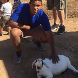 Meet your Posher, Estavon